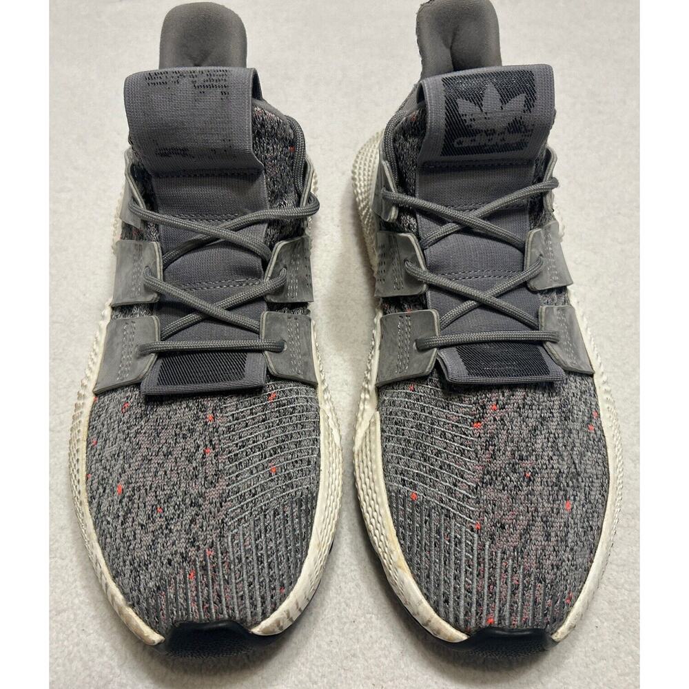 Adidas Prophere Men's Sneakers Sz 9.5 Gray Solar Red White Running Shoes CQ3023 - Picture 2 of 12